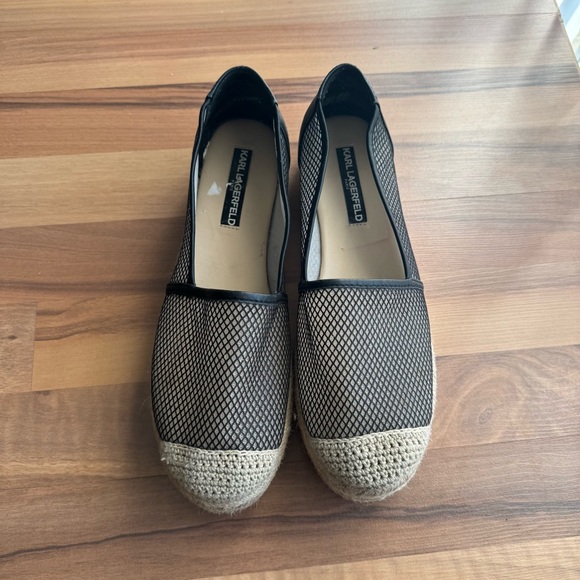 KARL LAGERFELD PARIS
Adila Leather Platform Espadrilles - Picture 11 of 11